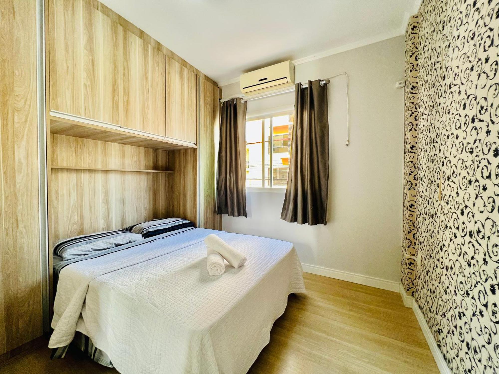 Lindo Apto Balneario Camboriu 1200 M Praia Central ภายนอก รูปภาพ